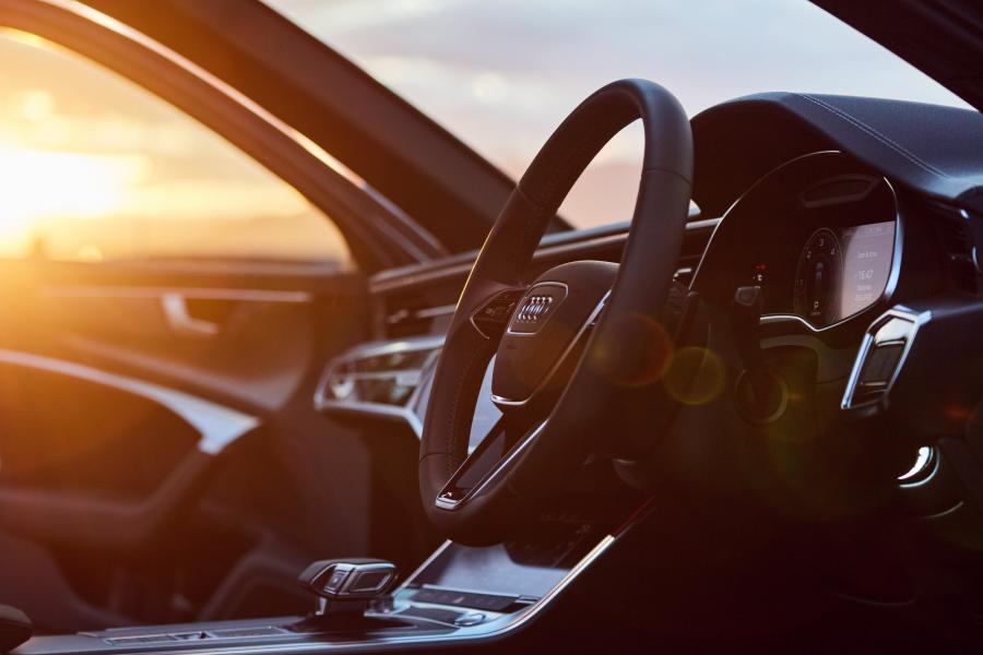 Интерьер Audi A6 45 TDI Allroad Quattro (C8) 2020 года  (AU) (фото 24 из 40)